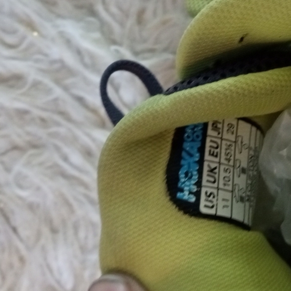 Hoka One Clifton 7 falls road running - Picture 6 of 6